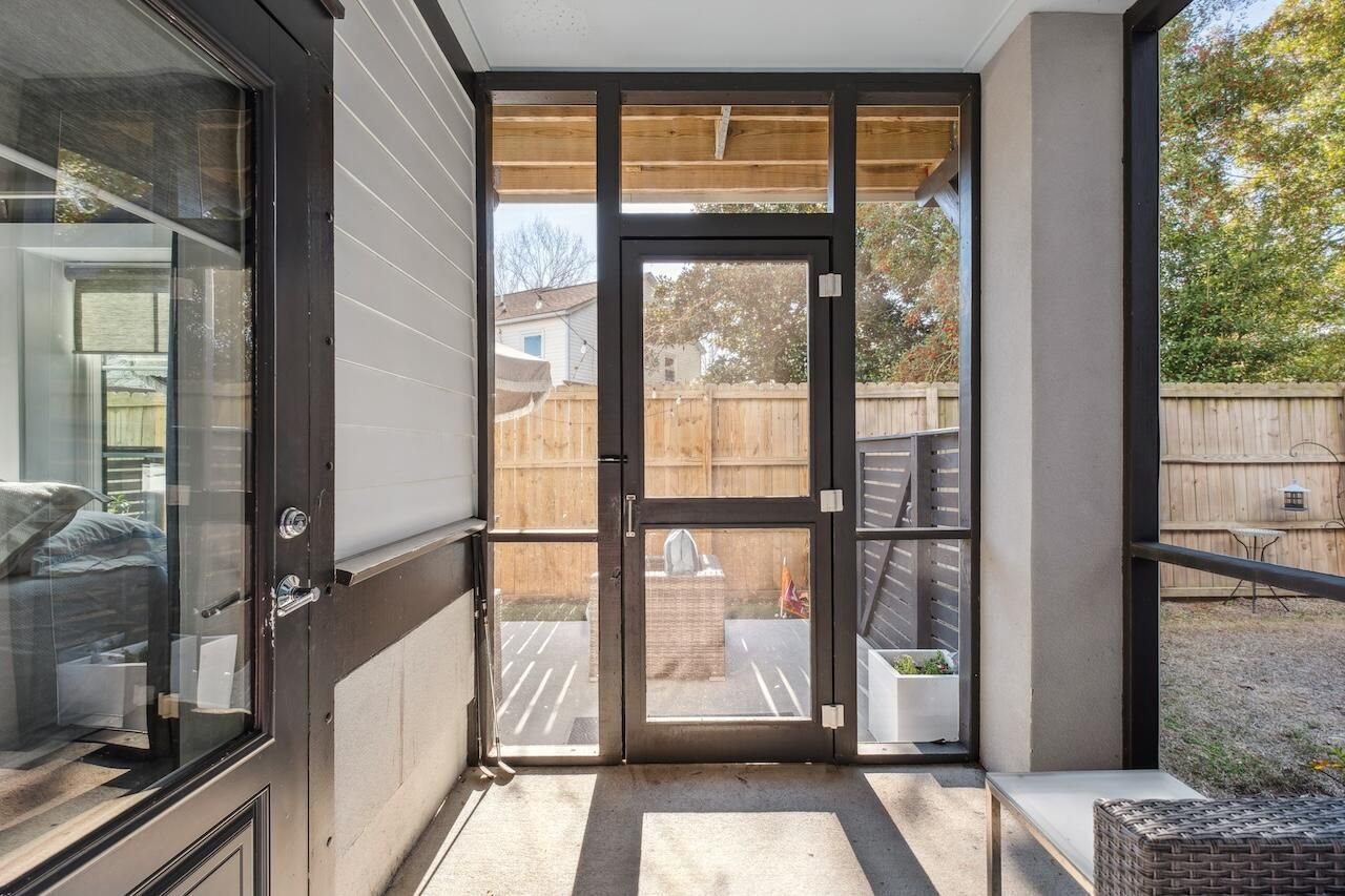 1213 Gatch Court Photo 32