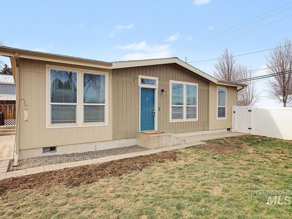 1224 1/2 Burrell Ave, Lewiston, ID 83501