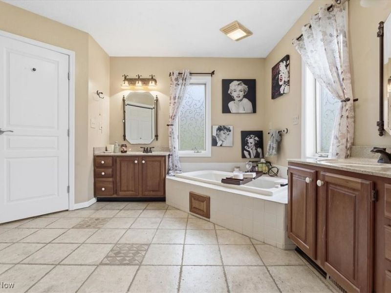 1621 Lakewood Circle, Washington, WV 26181 Photo 27