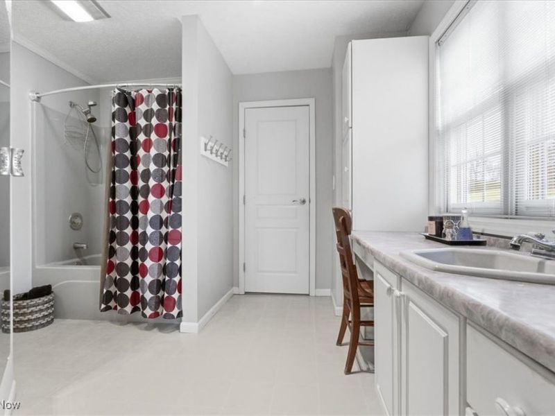 1621 Lakewood Circle, Washington, WV 26181 Photo 33