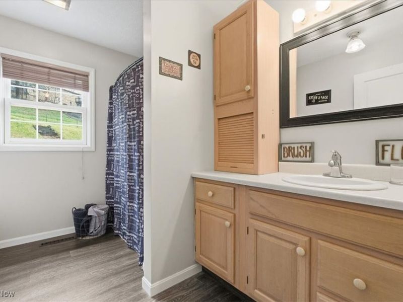 1621 Lakewood Circle, Washington, WV 26181 Photo 40