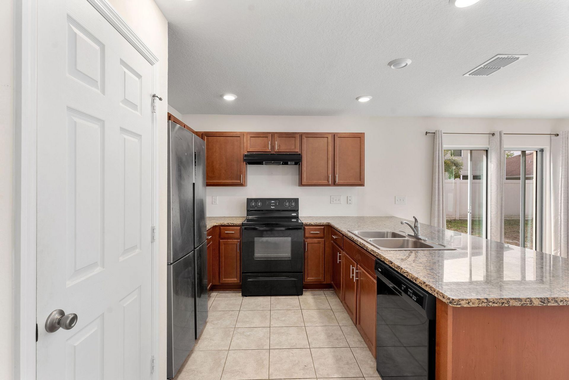 5330 NW Pine Trail Circle, Port Saint Lucie, FL 34983 Photo