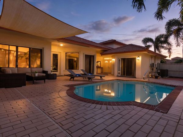 215 Citrus Trail, Boynton Beach, FL 33436