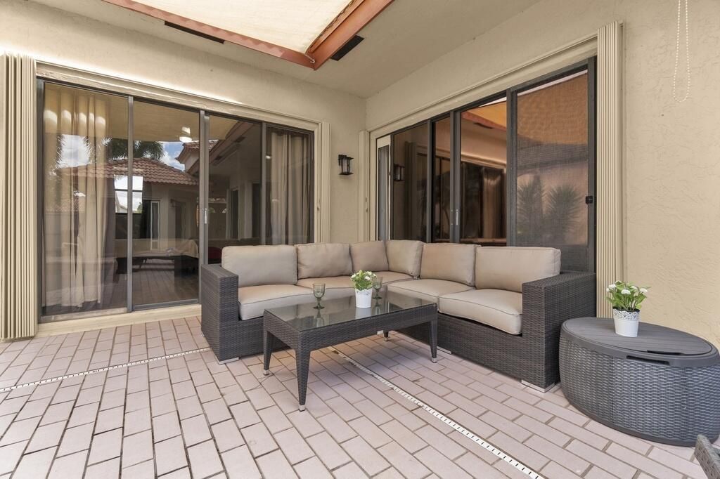 215 Citrus Trail, Boynton Beach, FL 33436 Photo