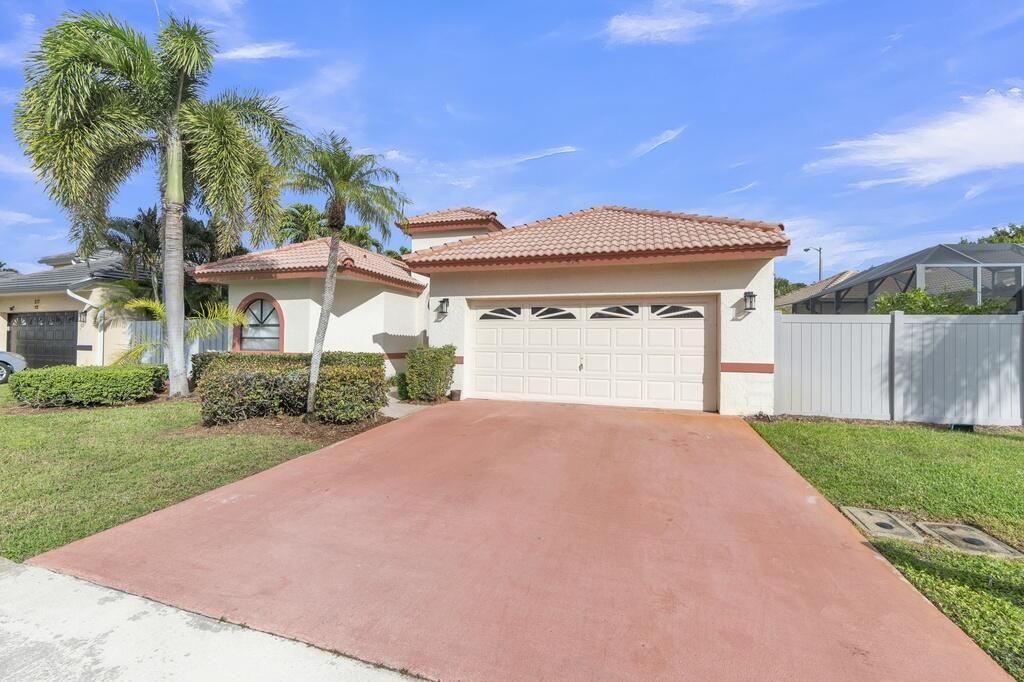 215 Citrus Trail, Boynton Beach, FL 33436 Photo