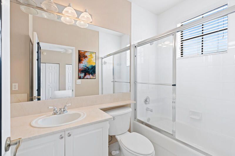 656 Fern Street, West Palm Beach, FL 33401 Photo