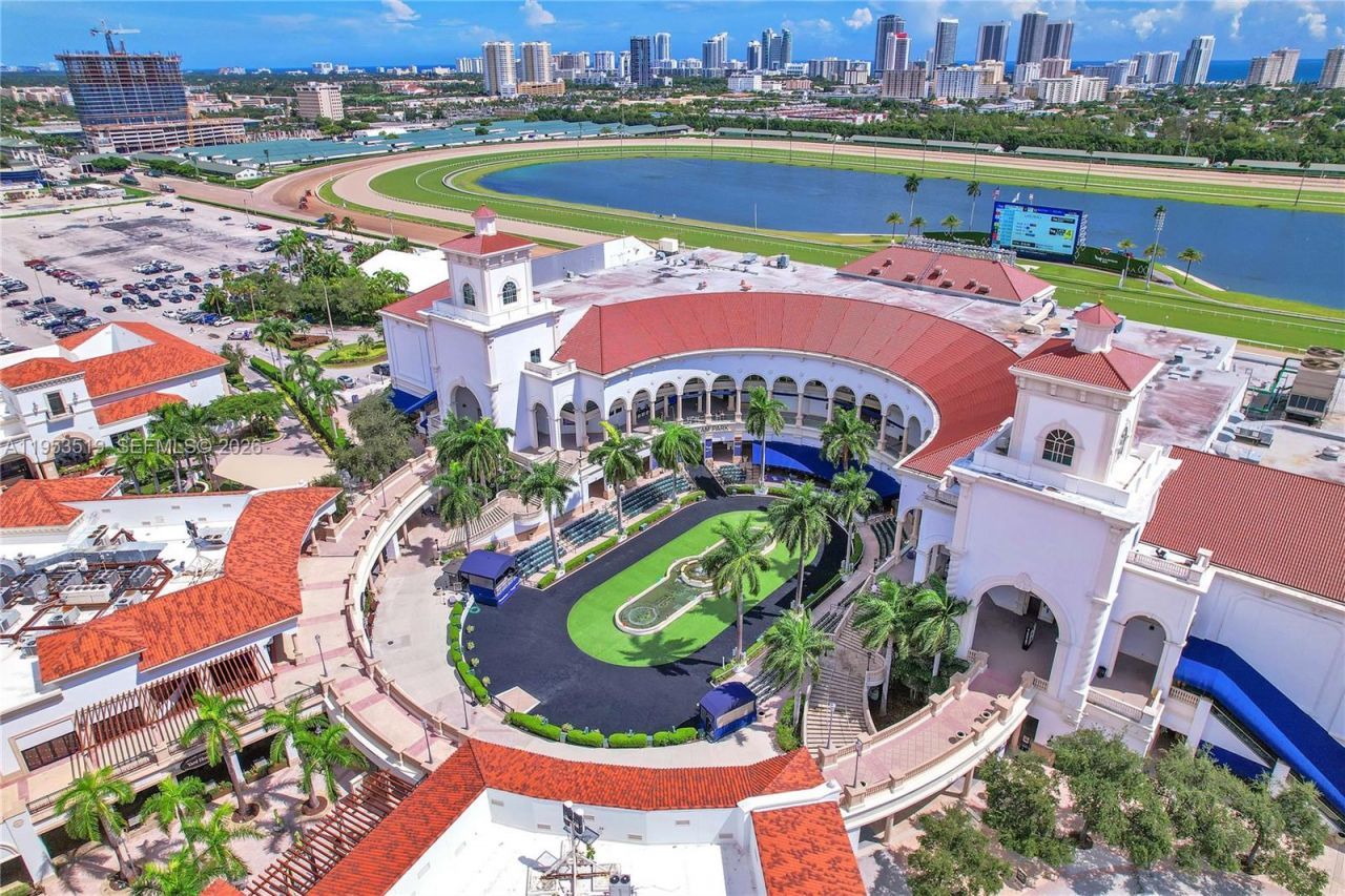 121 NW 2nd Ave, Unit 4, Hallandale Beach, FL 33009 Photo