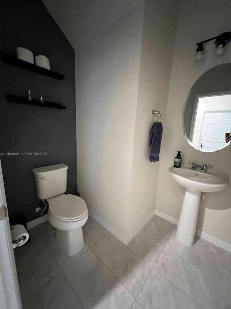 3235 N Watercress Dr, Lauderdale Lakes, FL 33311 Photo