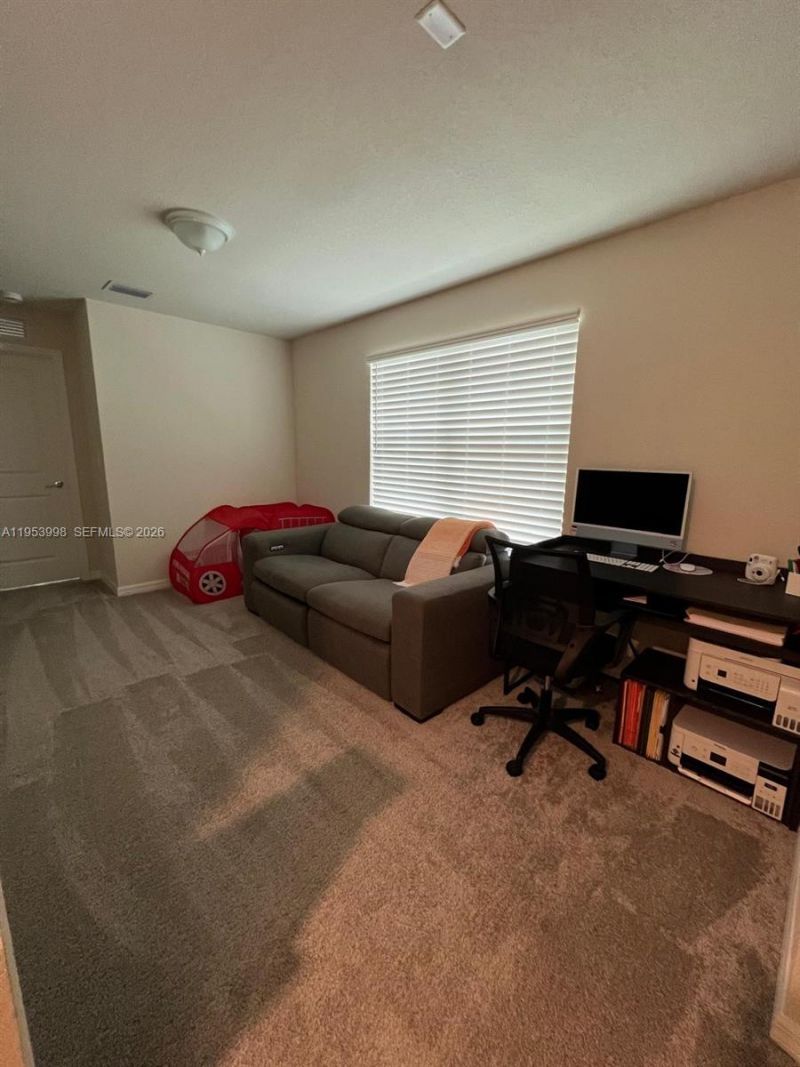 3235 N Watercress Dr, Lauderdale Lakes, FL 33311 Photo