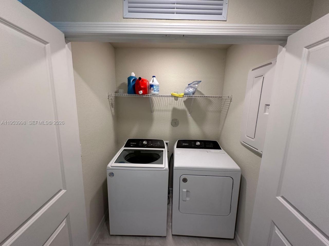 3235 N Watercress Dr, Lauderdale Lakes, FL 33311 Photo