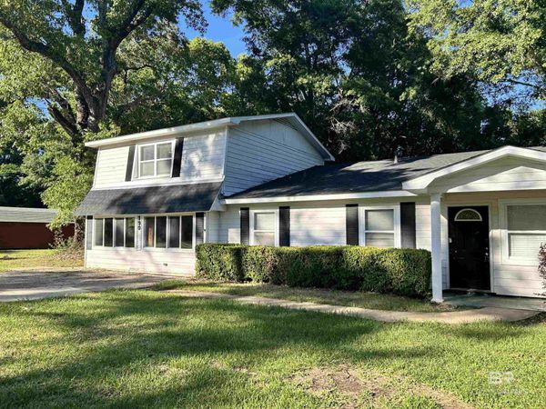 1906 Elaine Avenue, Bay Minette, AL 36507