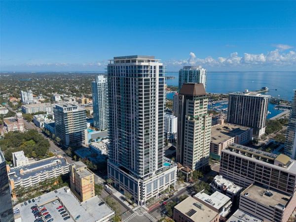 275 1ST AVENUE S, Unit 2807, ST PETERSBURG, FL 33701