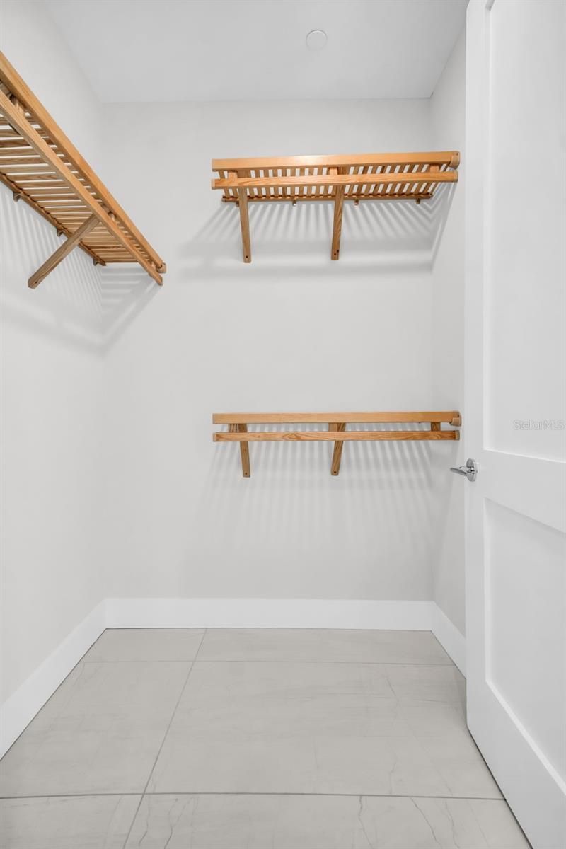 275 1st Avenue S, Unit 2807, Saint Petersburg, FL 33701 Photo