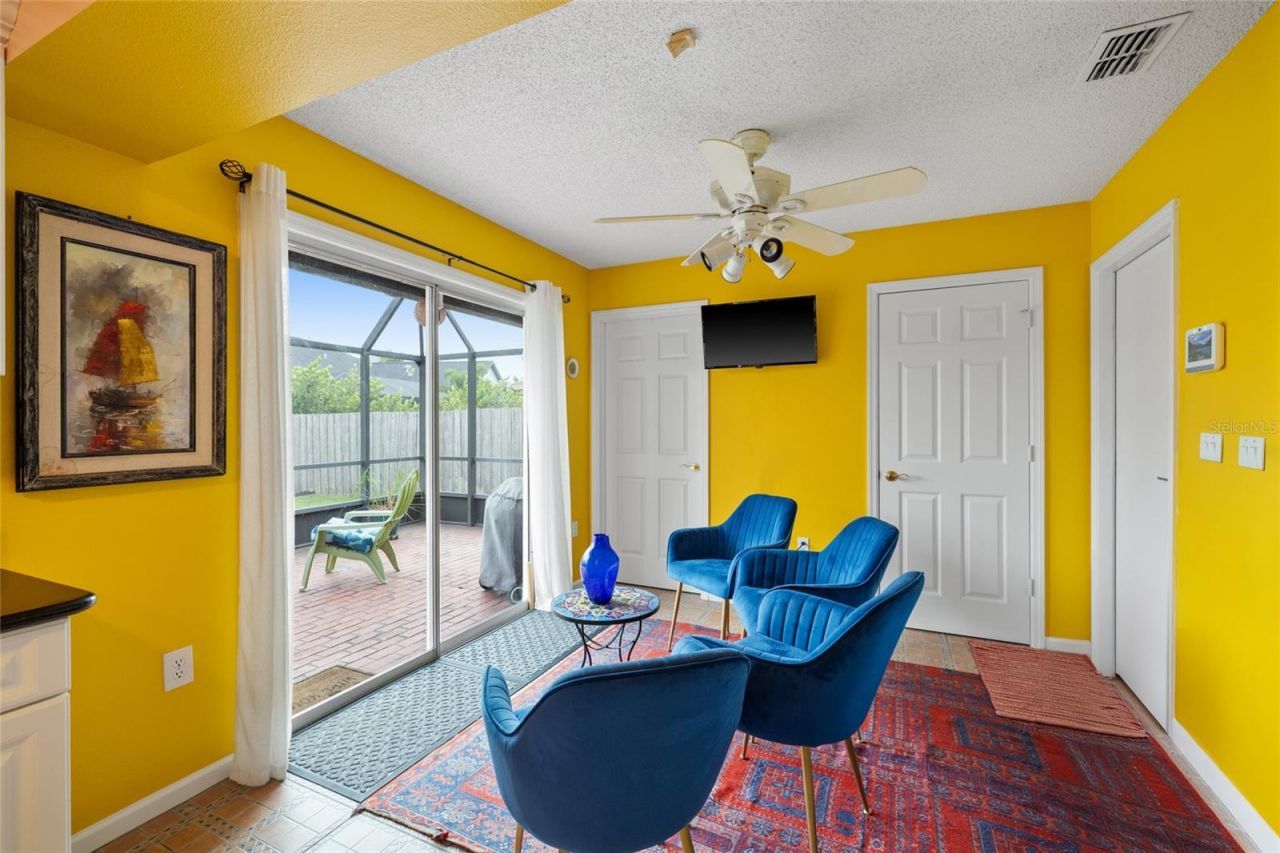 3910 77th Place E, Sarasota, FL 34243 Photo