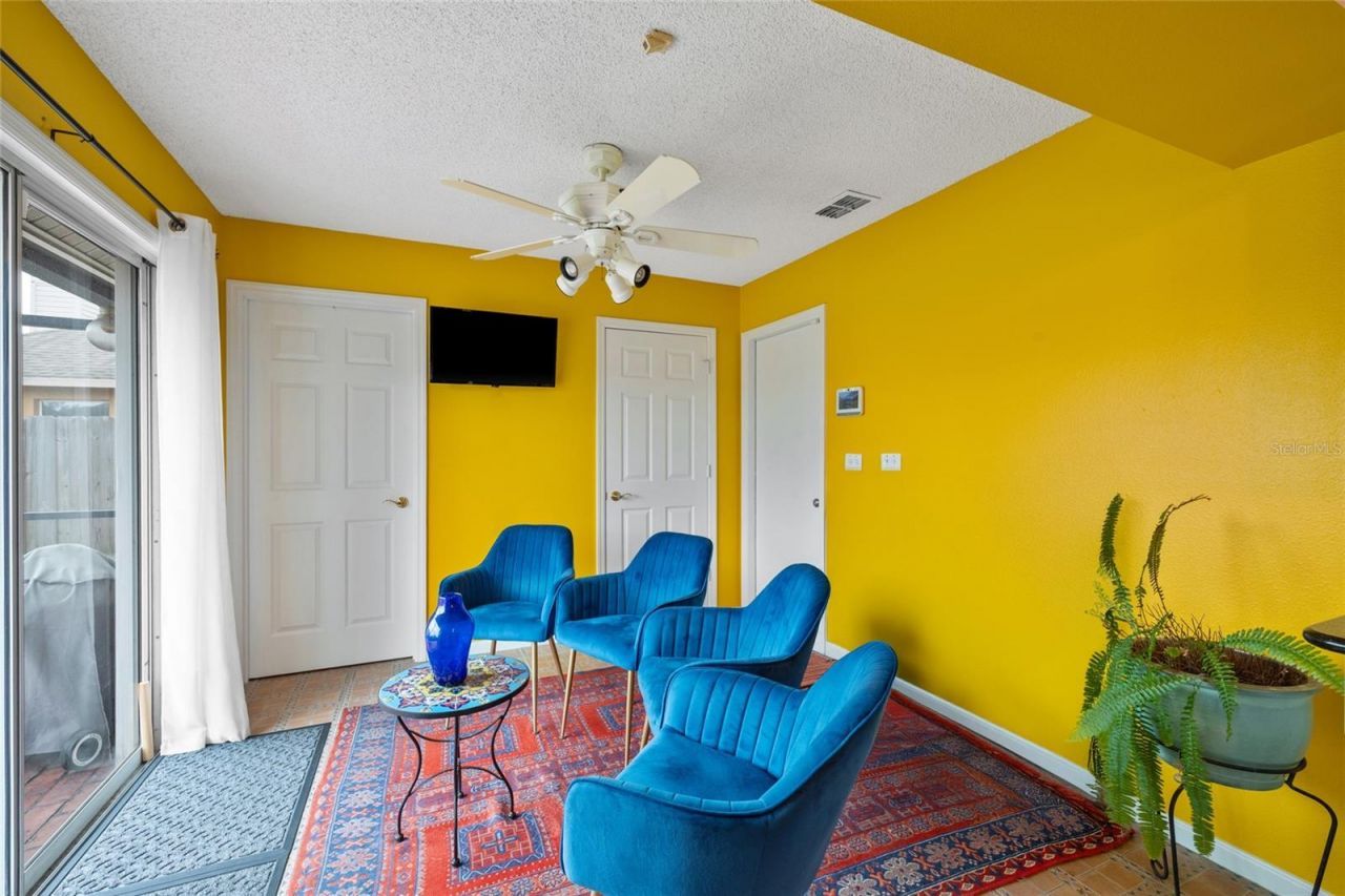 3910 77th Place E, Sarasota, FL 34243 Photo