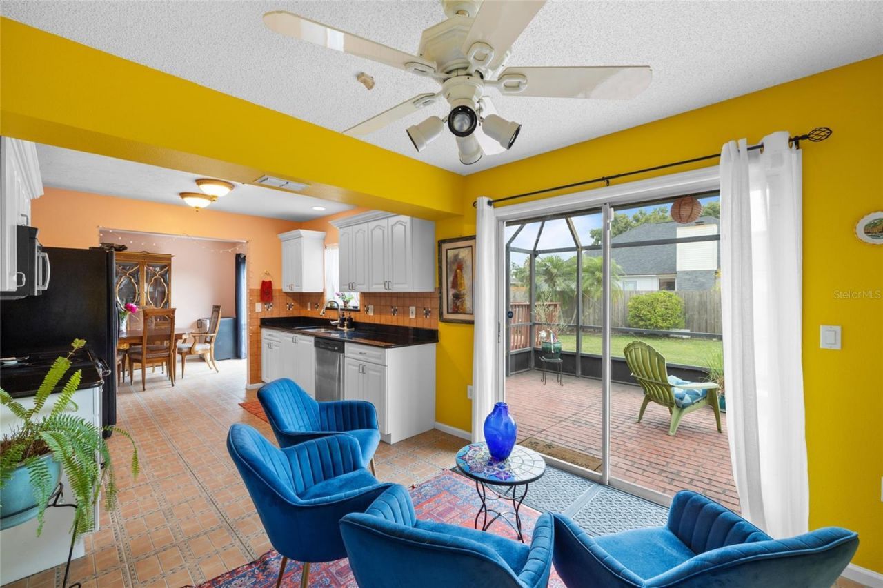 3910 77th Place E, Sarasota, FL 34243 Photo