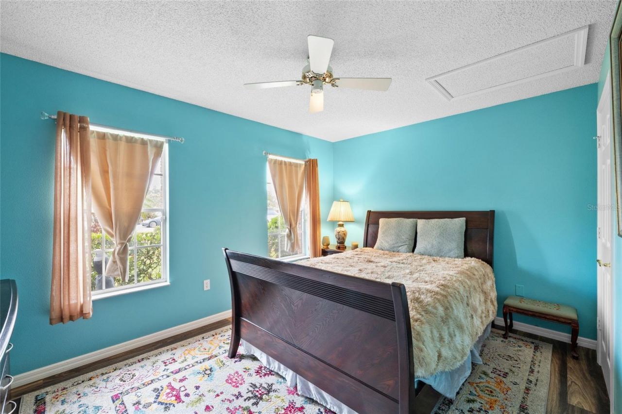 3910 77th Place E, Sarasota, FL 34243 Photo