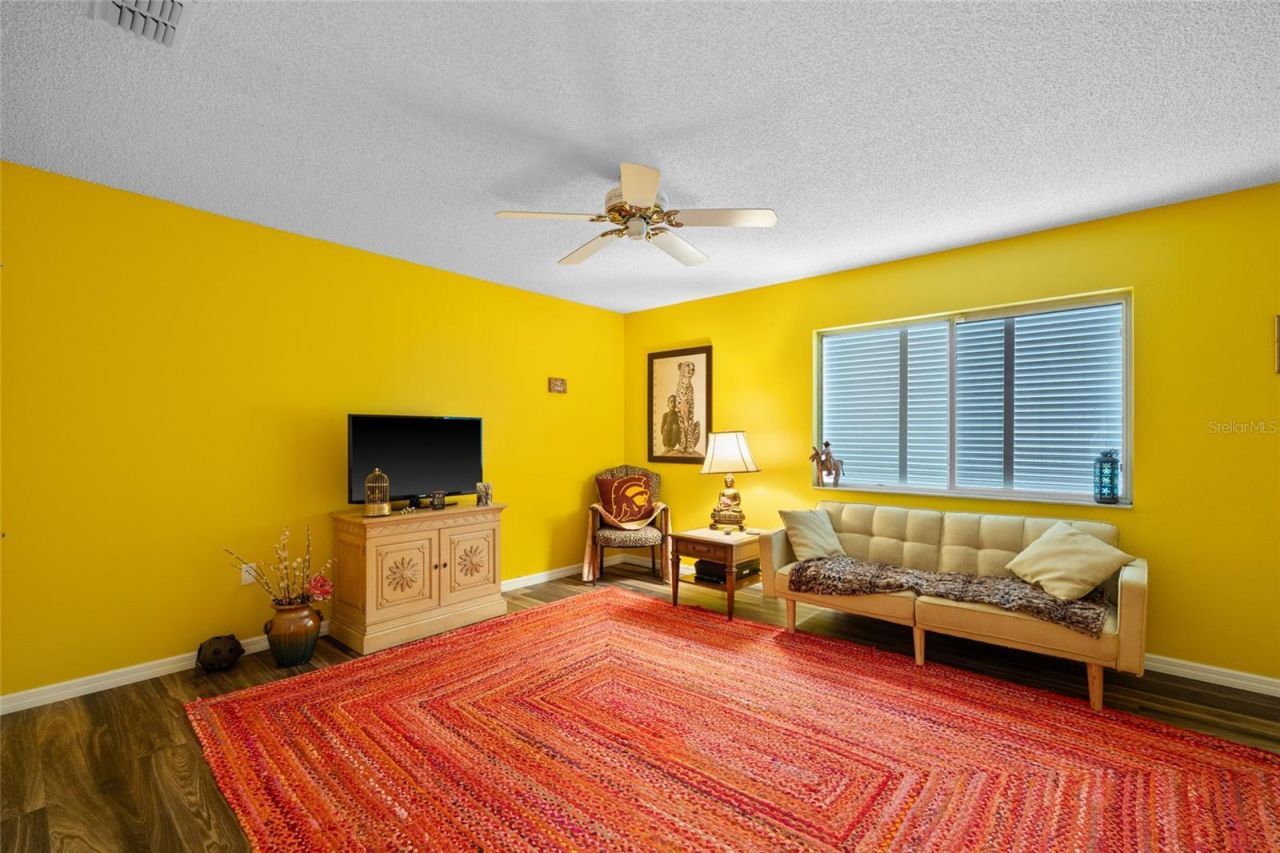 3910 77th Place E, Sarasota, FL 34243 Photo