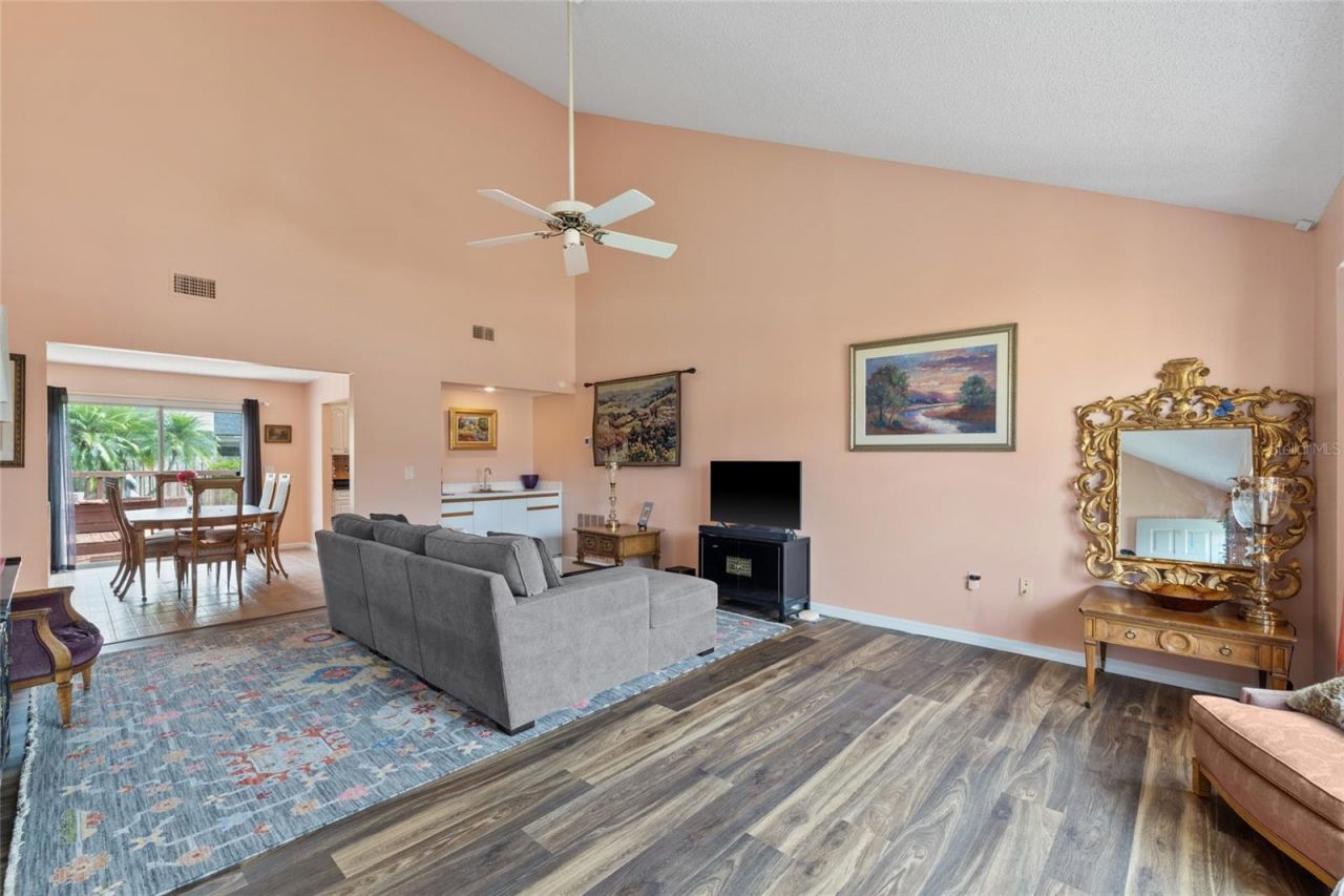 3910 77th Place E, Sarasota, FL 34243 Photo