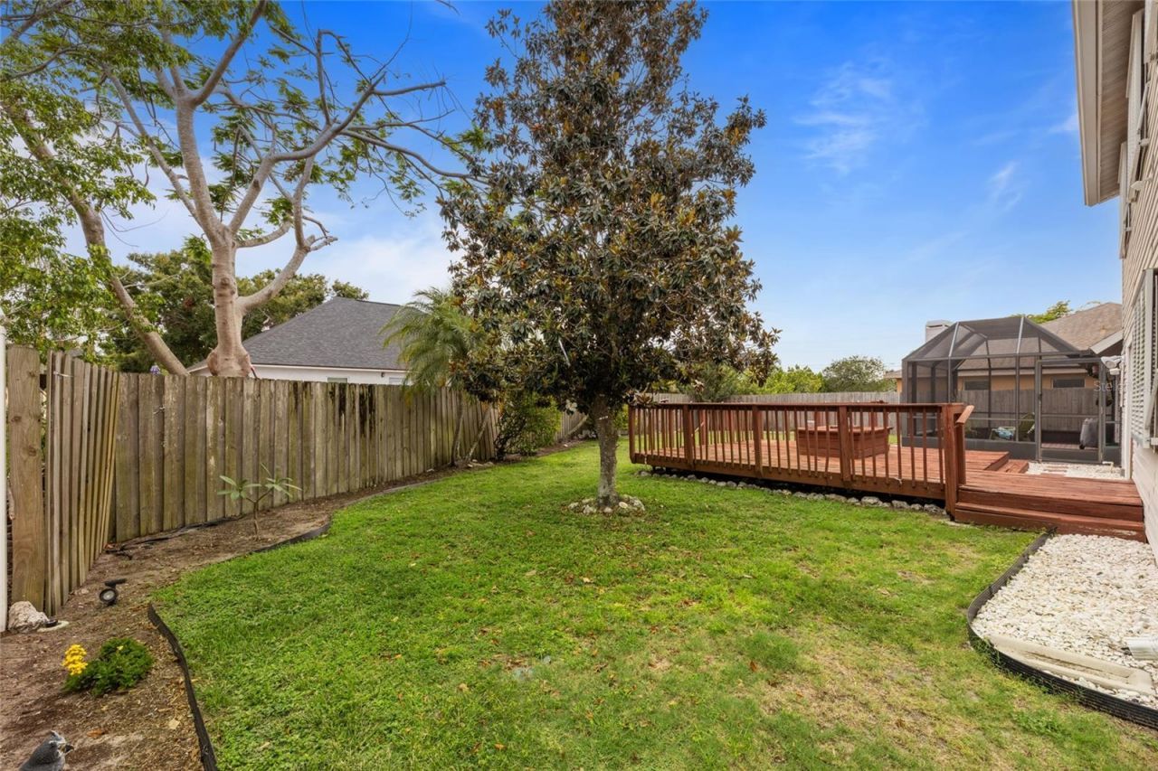 3910 77th Place E, Sarasota, FL 34243 Photo