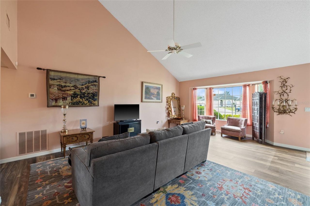 3910 77th Place E, Sarasota, FL 34243 Photo