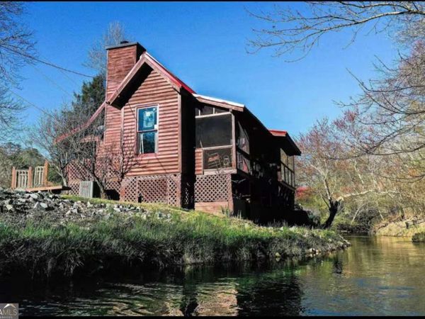 64 Bear Lake Drive, Blue Ridge, GA 30513