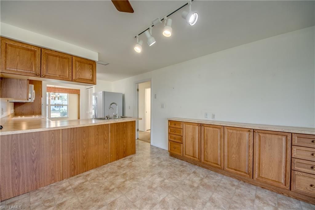 3728 Deleon St, Fort Myers, FL 33901 Photo