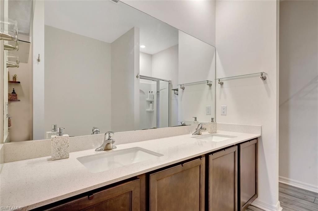 4413 NW 34th St, Cape Coral, FL 33993 Photo