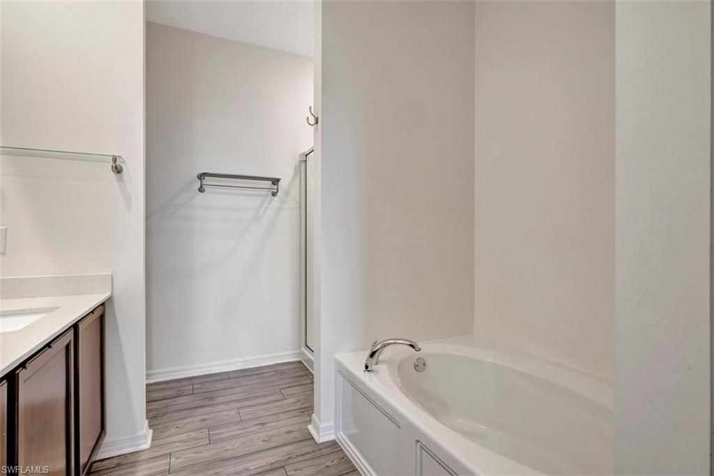 4413 NW 34th St, Cape Coral, FL 33993 Photo