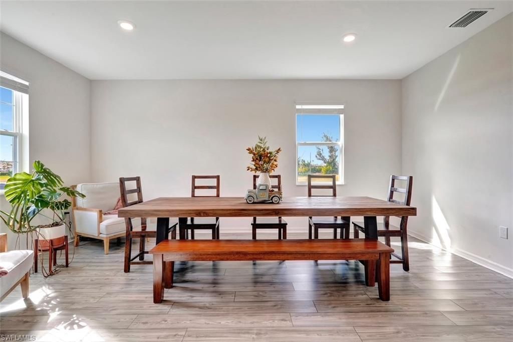 4413 NW 34th St, Cape Coral, FL 33993 Photo