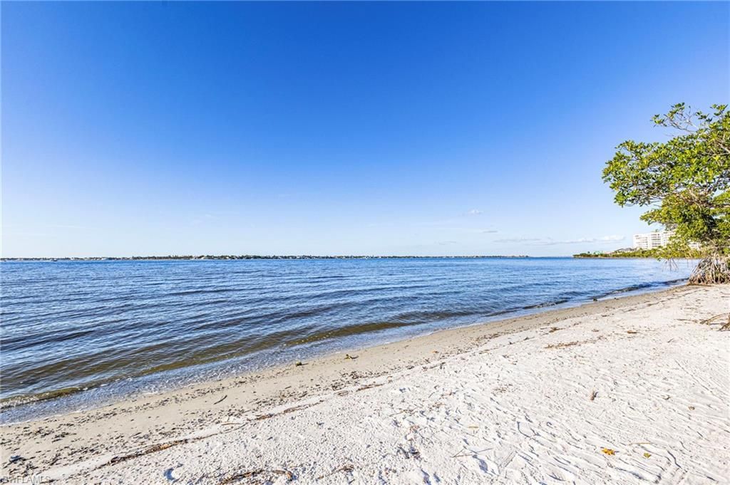11640 Court Of Palms, Unit 303, Fort Myers, FL 33908 Photo