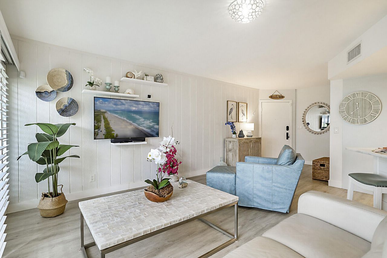 1605 S Us Highway 1, Unit V6-102, Jupiter, FL 33477 Photo