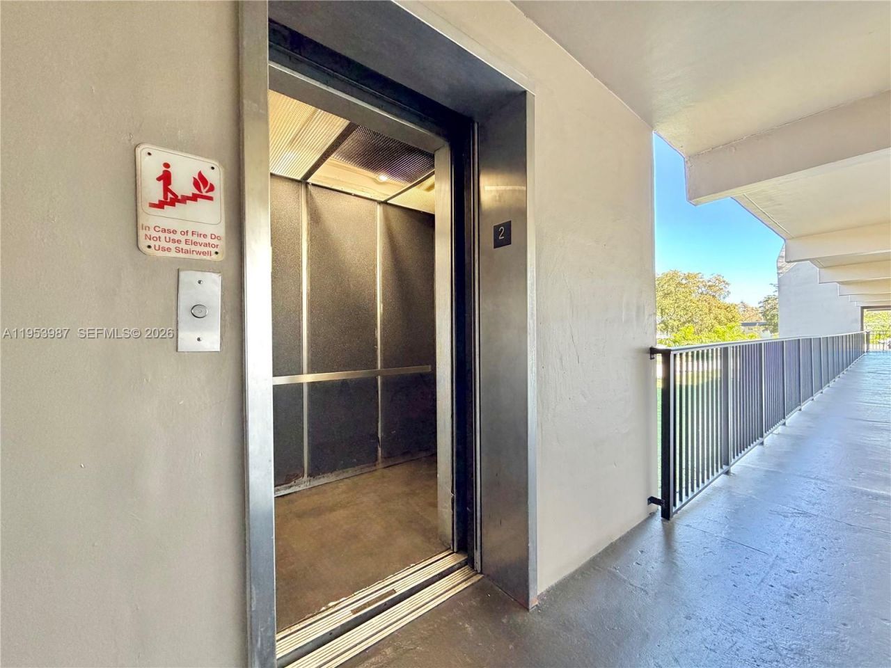 8000 Fairview Dr, Unit 203, Tamarac, FL 33321 Photo