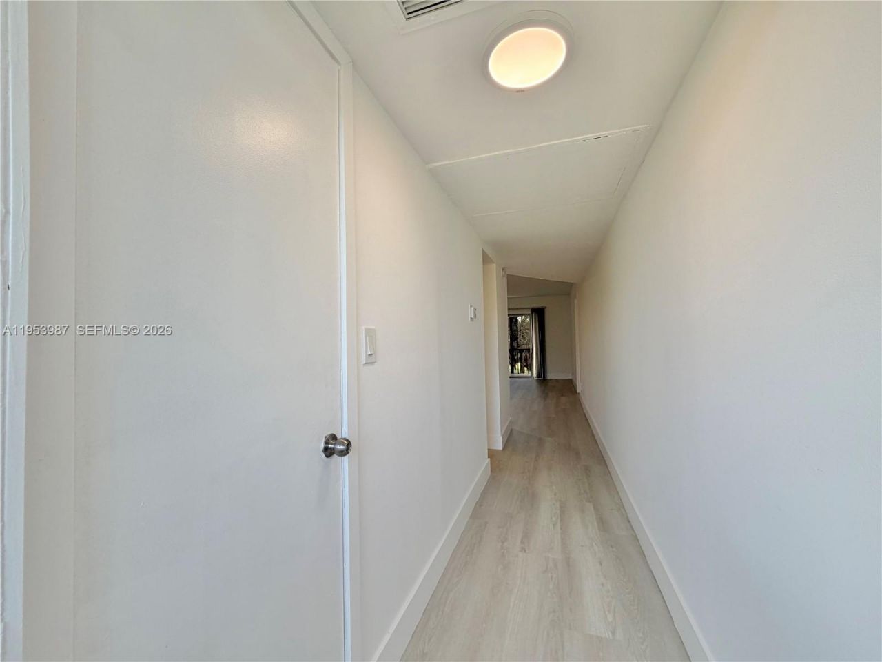 8000 Fairview Dr, Unit 203, Tamarac, FL 33321 Photo