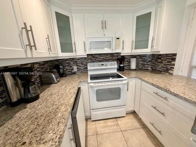 220 Kings Point Dr, Unit 501, Sunny Isles Beach, FL 33160 Photo