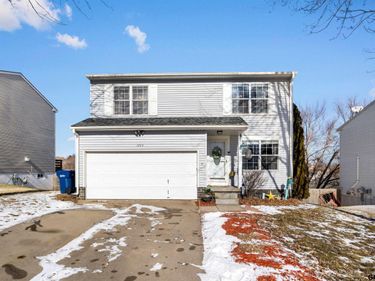 3004 Lone Tree Road, Bellevue, NE 68123