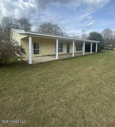 19016 Pinckneyville Road, Woodville, MS 39669 Main Photo