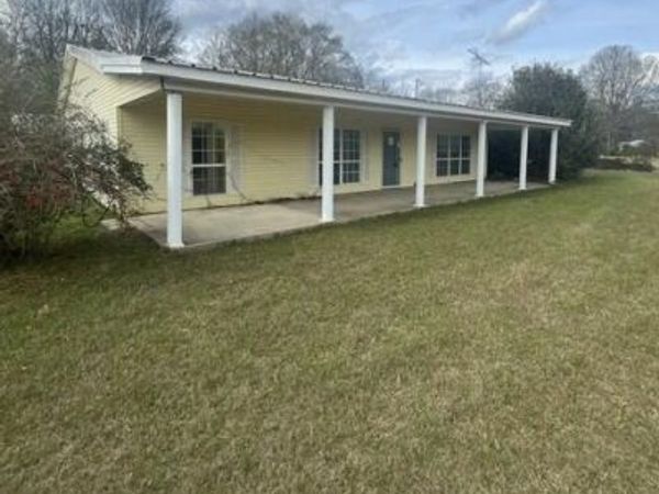 19016 Pinckneyville Road, Woodville, MS 39669
