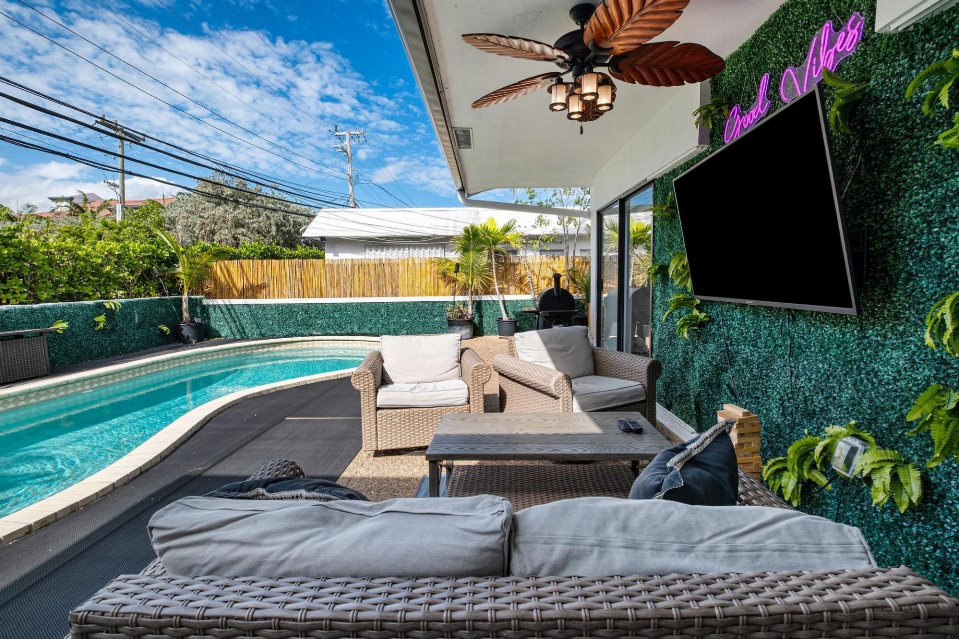 1551 SE 23rd Avenue, Pompano Beach, FL 33062 Photo