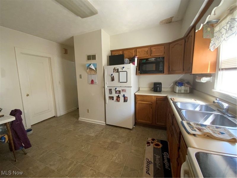 230 Clark Avenue, Wooster, OH 44691 Photo 14