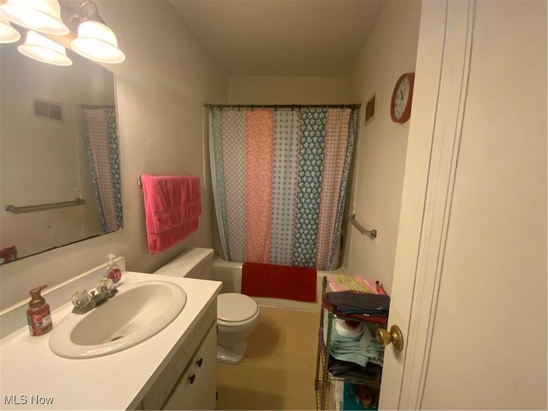 230 Clark Avenue, Wooster, OH 44691 Photo 18