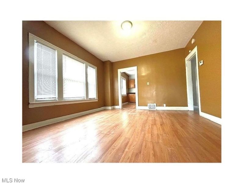 13436 - 13438 Hartford Road, East Cleveland, OH 44112 Photo 3