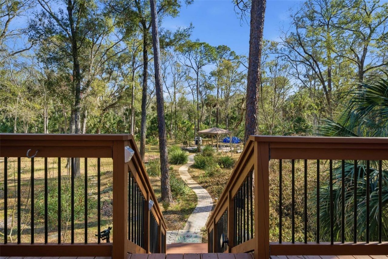 3490 SE 193rd Place, Yankeetown, FL 34498 Photo