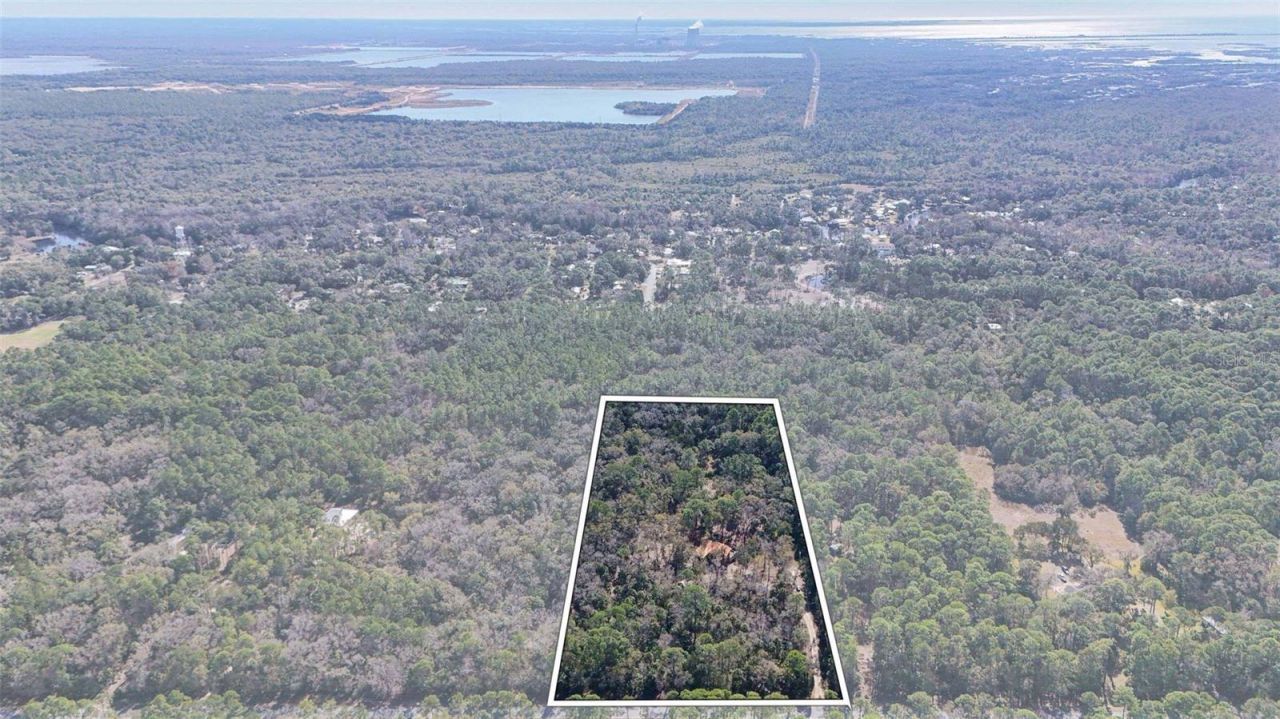 3490 SE 193rd Place, Yankeetown, FL 34498 Photo