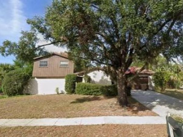 528 LANTERN CIRCLE, TEMPLE TERRACE, FL 33617