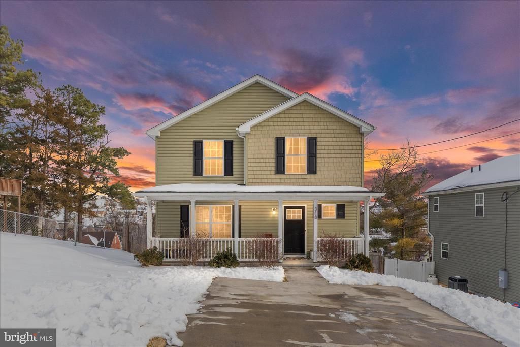 318 Newman Street, Strasburg, VA 22657 Main Photo