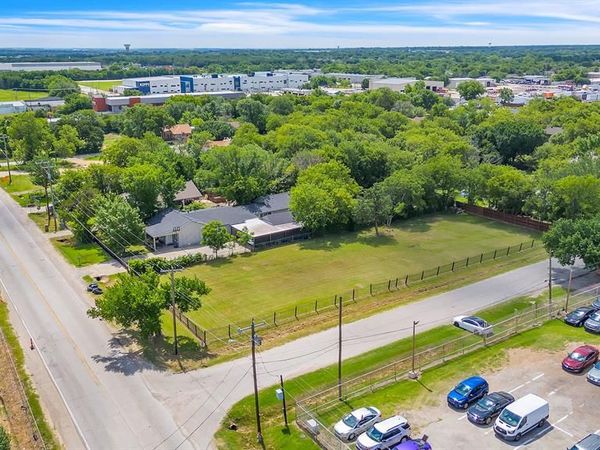 2324 W Bruton Road, Balch Springs, TX 75180