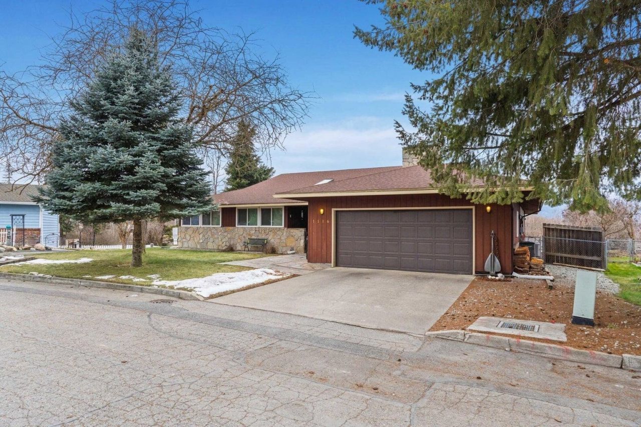 1116 SE Park Dr, Colville, WA 99114 Main Photo