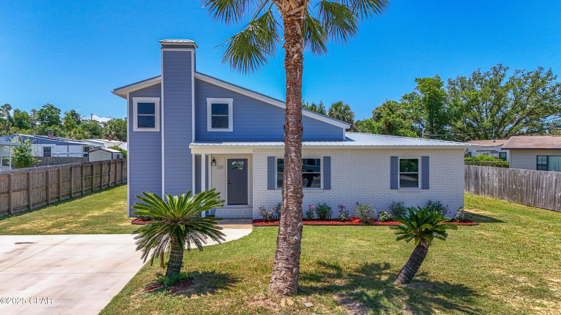 2205 W 14th Street, Panama City, FL 32401 Main Photo