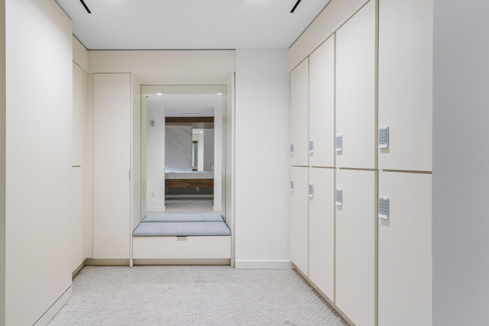 200 SE Mizner Boulevard, Unit 707, Boca Raton, FL 33432 Photo